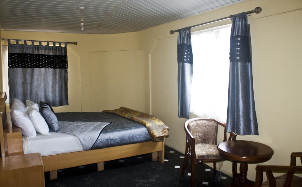 Quest Lodge Spintex ภายนอก รูปภาพ
