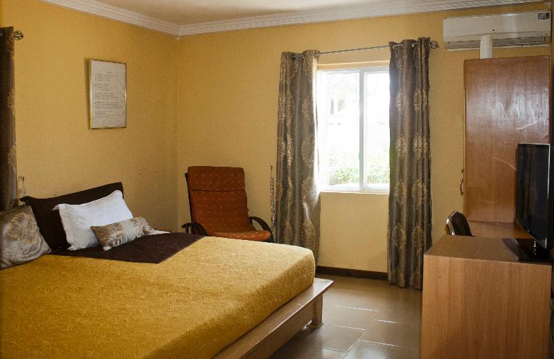 Quest Lodge Spintex ภายนอก รูปภาพ