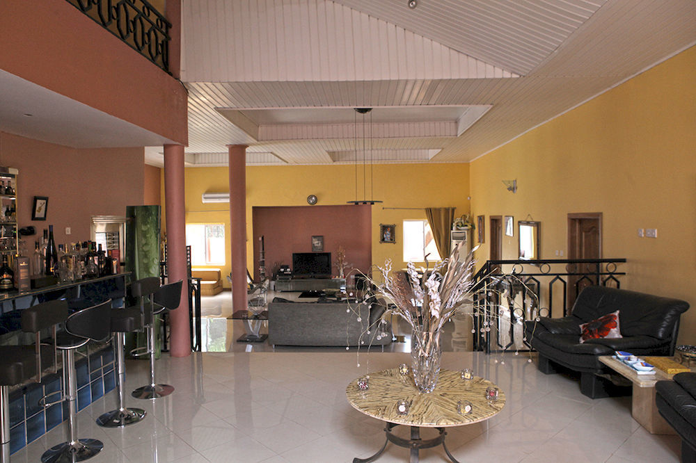 Quest Lodge Spintex ภายนอก รูปภาพ