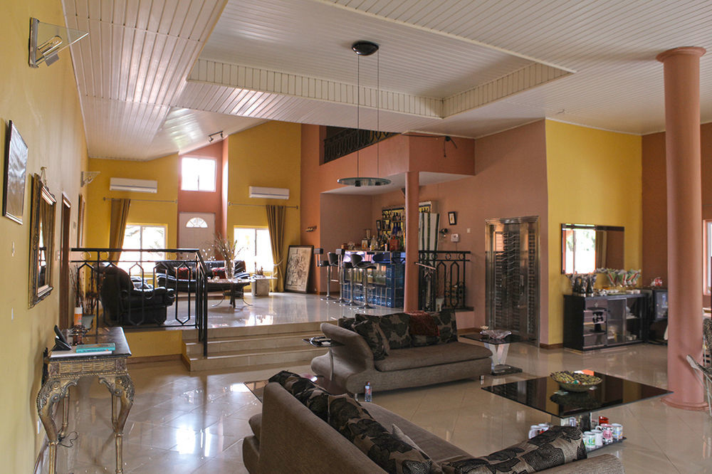 Quest Lodge Spintex ภายนอก รูปภาพ